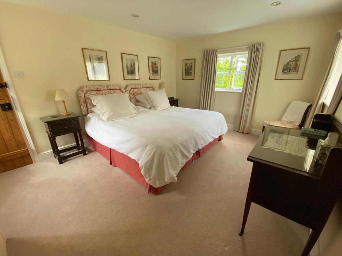 Oke Apple Cottage Shillingstone ภายนอก รูปภาพ